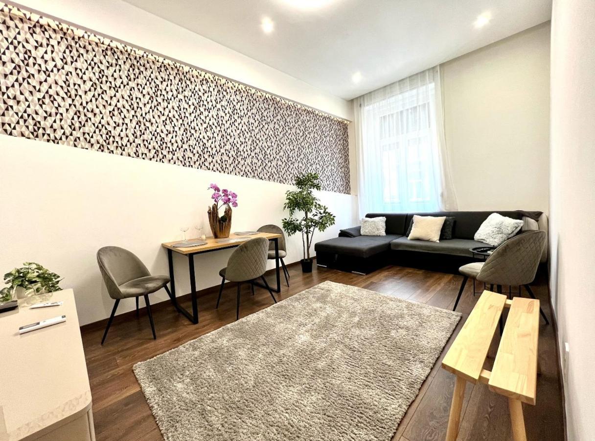 Wonderful Design Apartment In The City Centre Budapest Ngoại thất bức ảnh